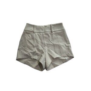Artemis Diciero Sam Hot Short in Bone